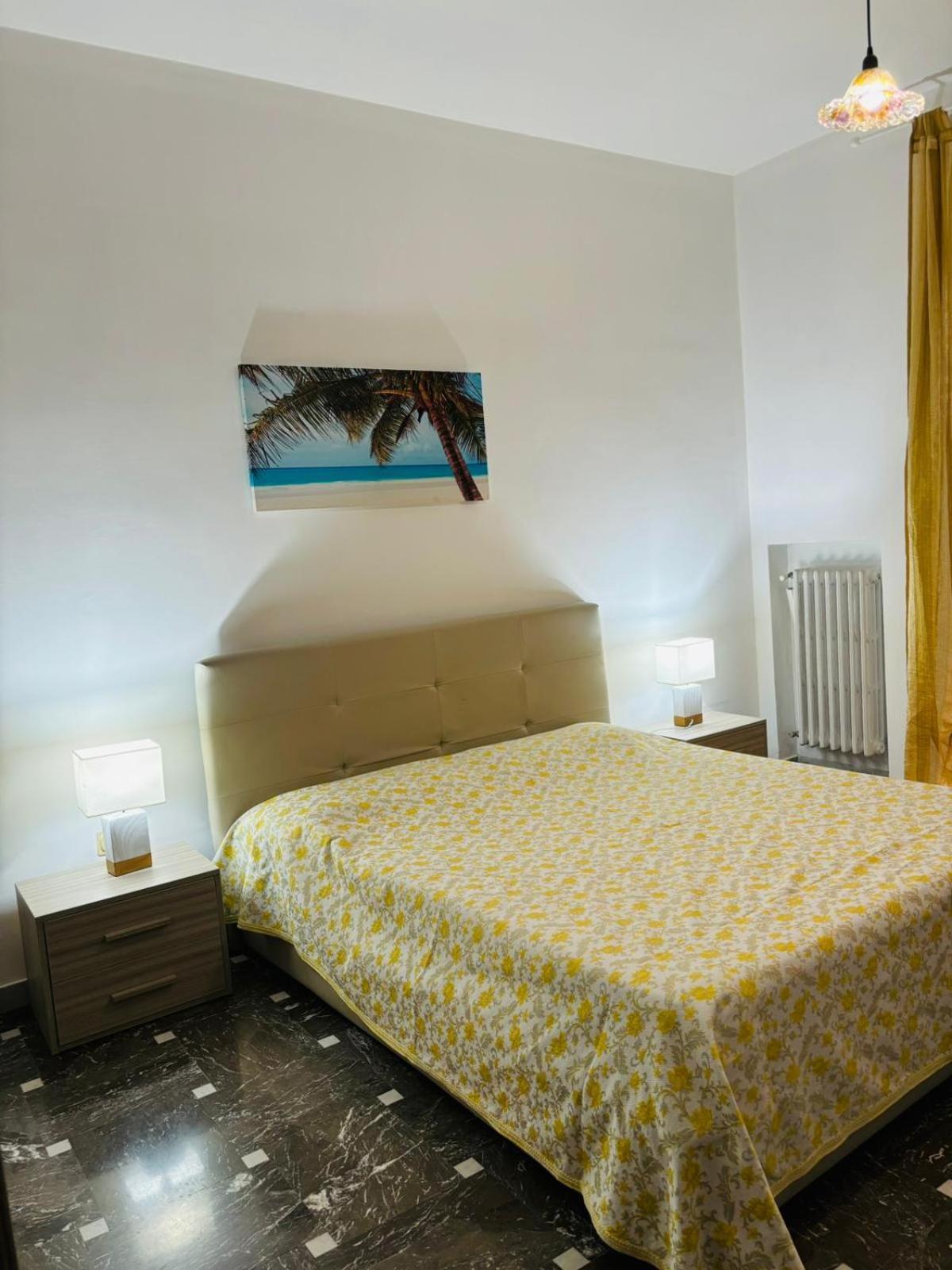 Matthias Central Rooms And Accomodation Bari Exteriör bild