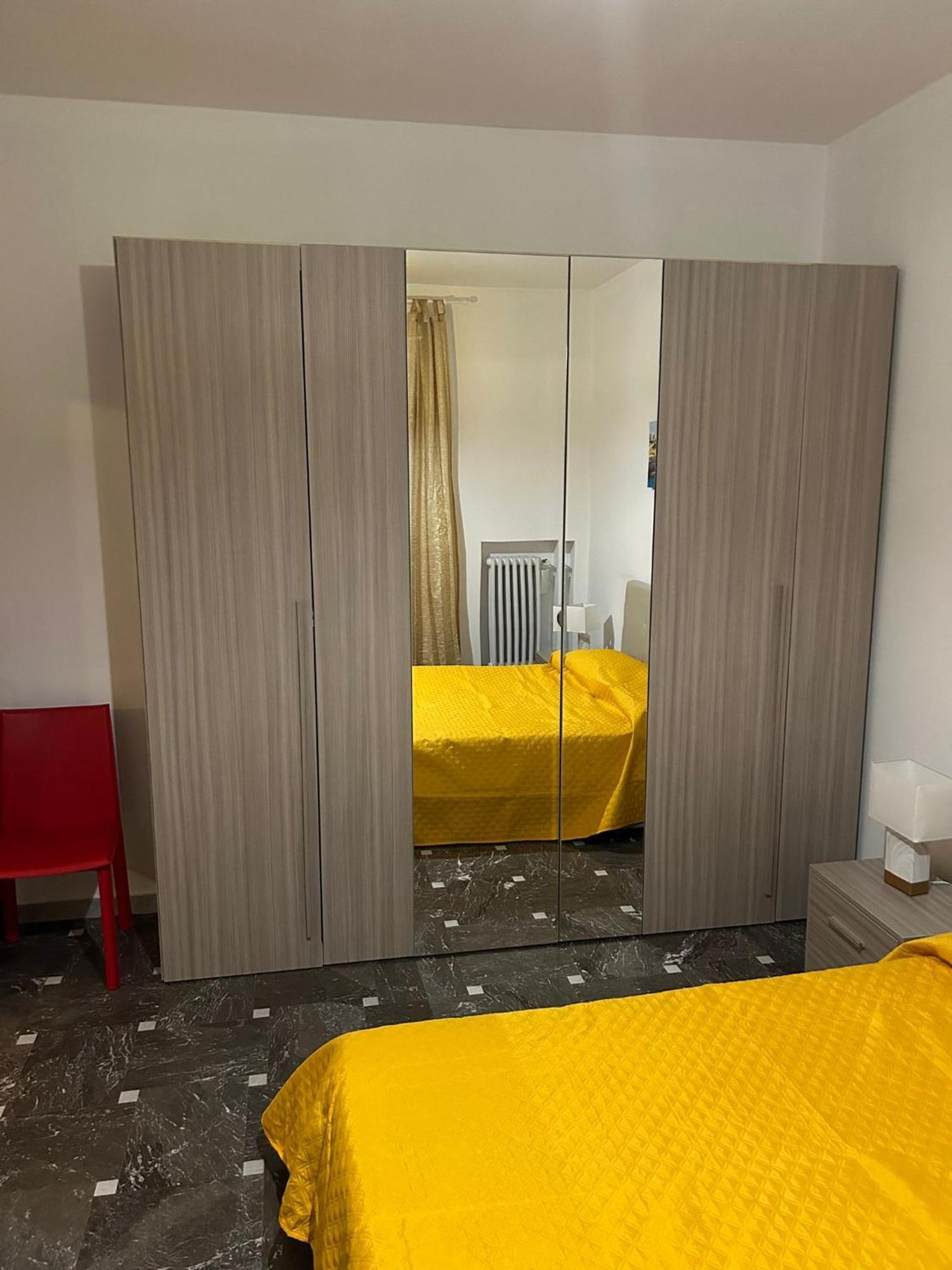 Matthias Central Rooms And Accomodation Bari Exteriör bild